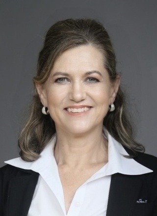 Roelien Muller | Board Chairman and Director